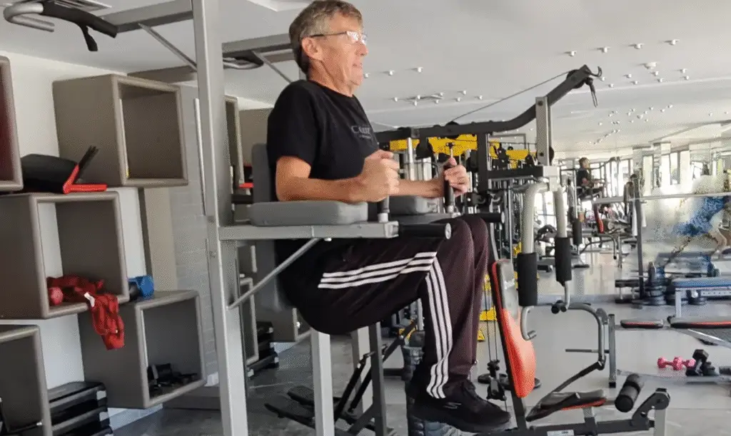 Shows a still image from my Knee Raise video- a great mixer for the Bicycle Crunch- a fabulous high ROM exercise for increased Abdominal strength - one of the best abdominal exercises you can do
