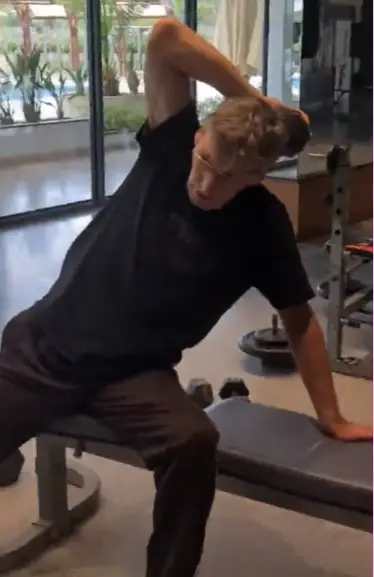 shows a still image from my tricep backscratch video